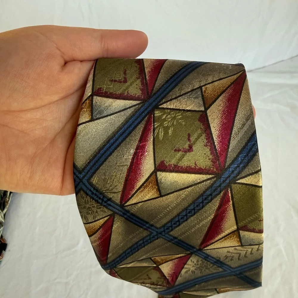 VTG Club MVP Best Collection Men's Tie Geometric Abstract Red‎ Gold Blue